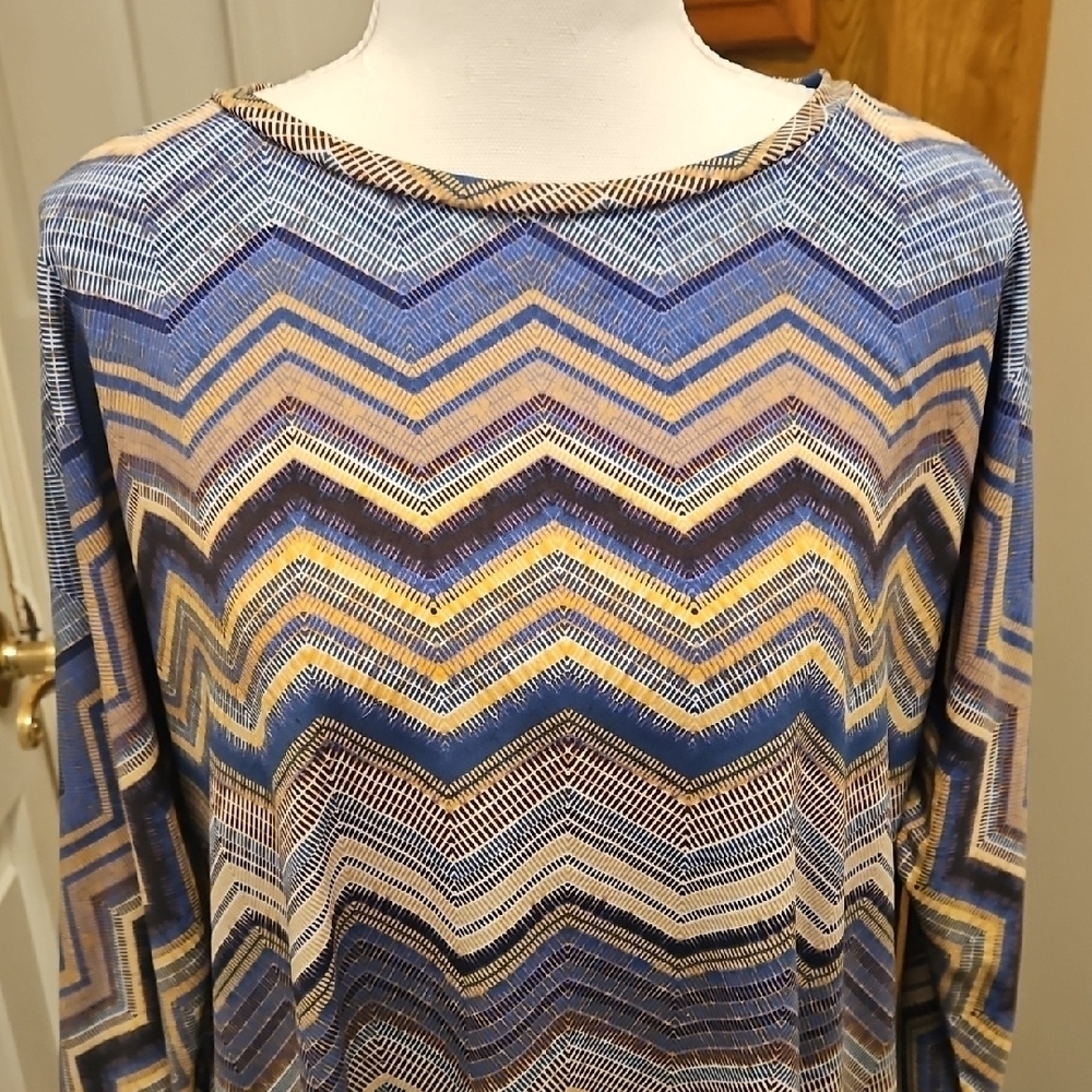 Chevron Patterned Blue and Tan Women's Top